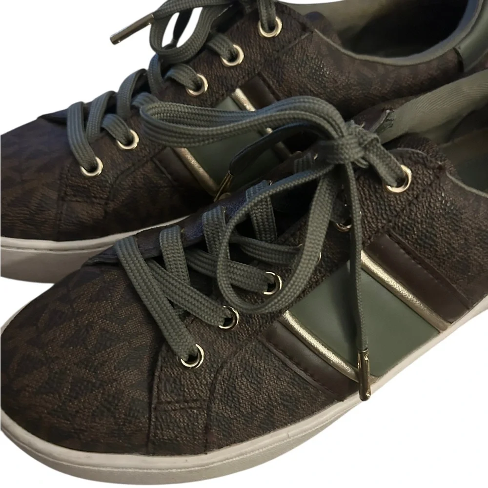 Poppy Stripe Lace Up Michael Kors Army Green Brown Cream Gold Accents Size 7.5